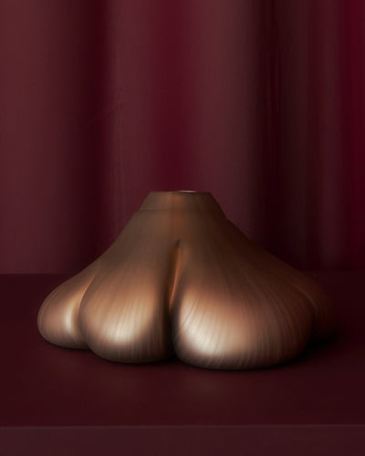 Form in flux: Object 5